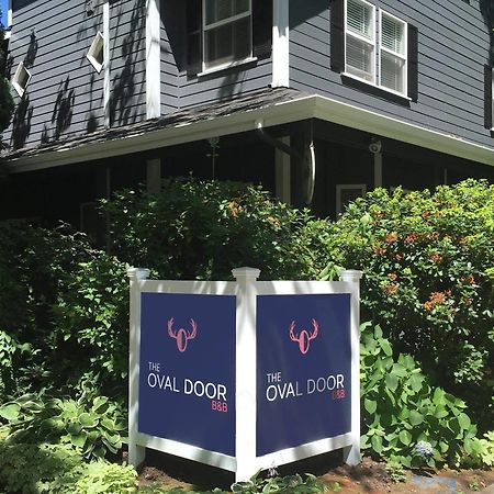 Hotel The Oval Door (Adults Only) Eugene Exterior foto